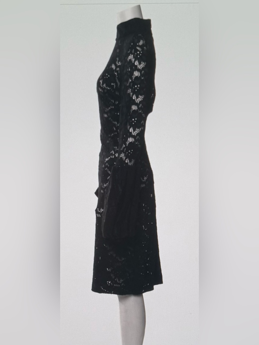 Anne Fontaine, Black Lace Long-Sleeve Midi Dress with Bell Cuffs sz 6 or 38 - Picture 3 of 5
